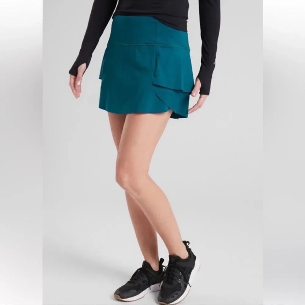 ATHLETA MOMENTUM SKORT In COASTAL TEAL Size Small Ruffle Tennis Pickleball Skirt